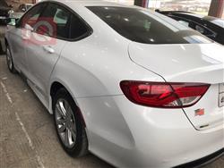كرايسلر 200